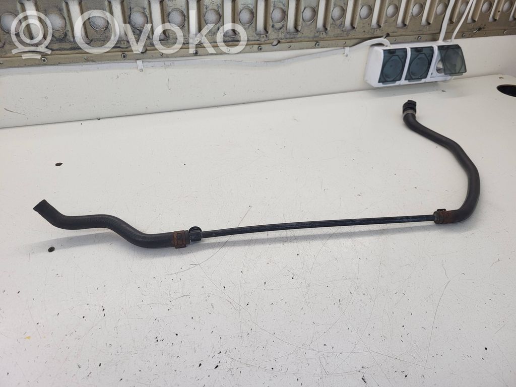 BMW 3 E92 E93 Engine coolant pipe/hose 