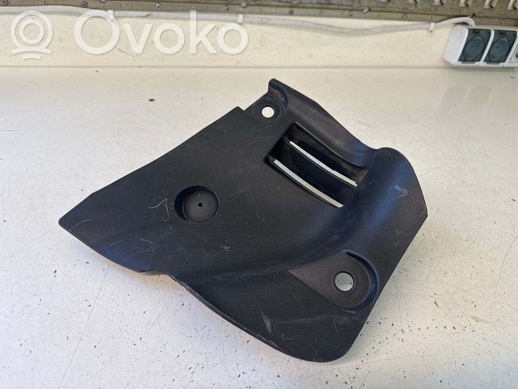 Opel Vivaro Element deski rozdzielczej / dół 
