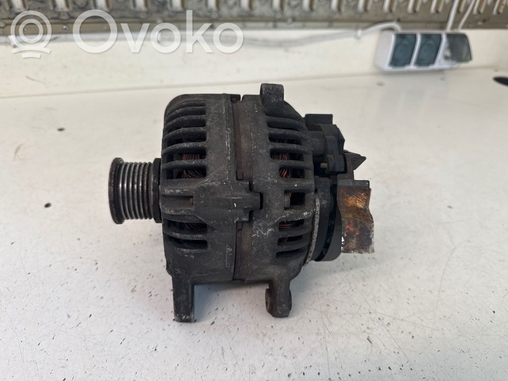 Opel Vivaro Alternator 
