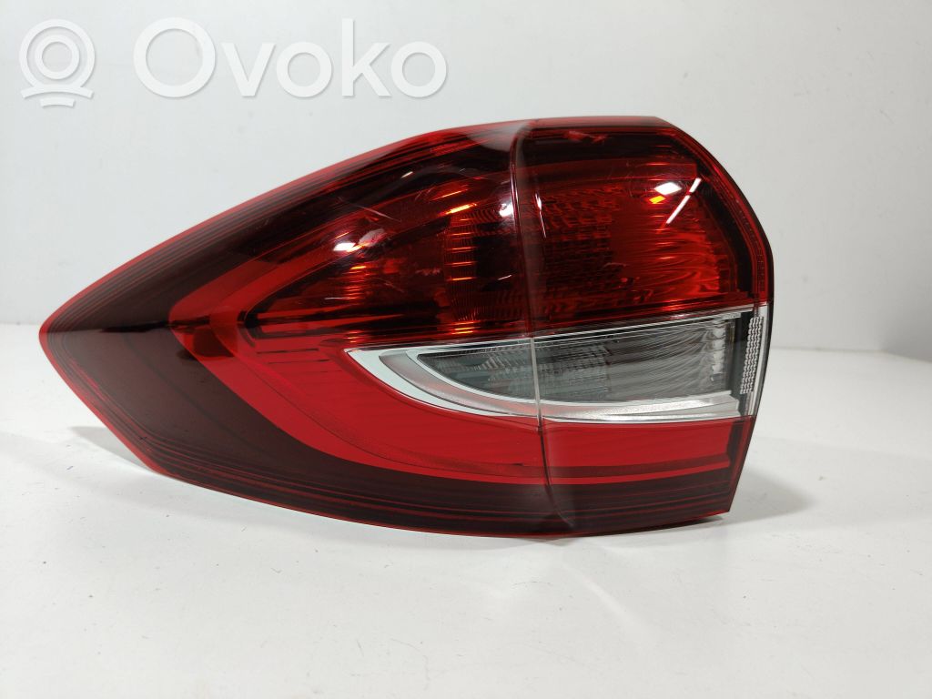 Ford C-MAX II Rear/tail lights 