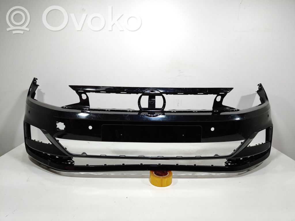 Volkswagen Polo VI Parachoques delantero 