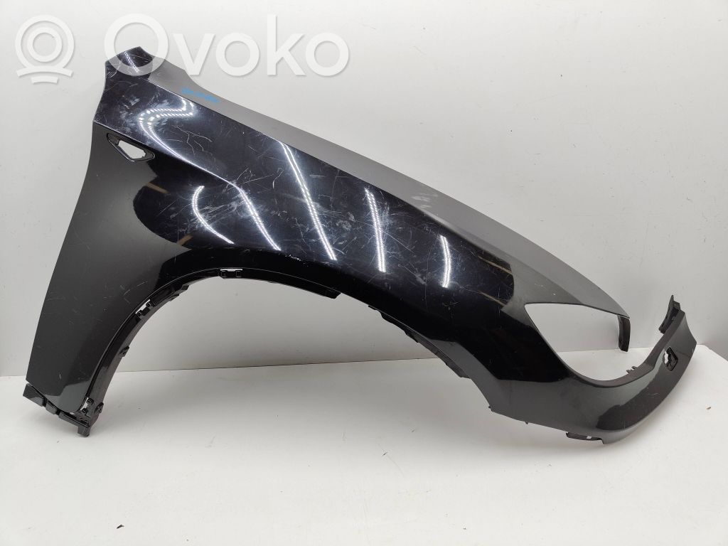 BMW X6 E71 Sparnas 