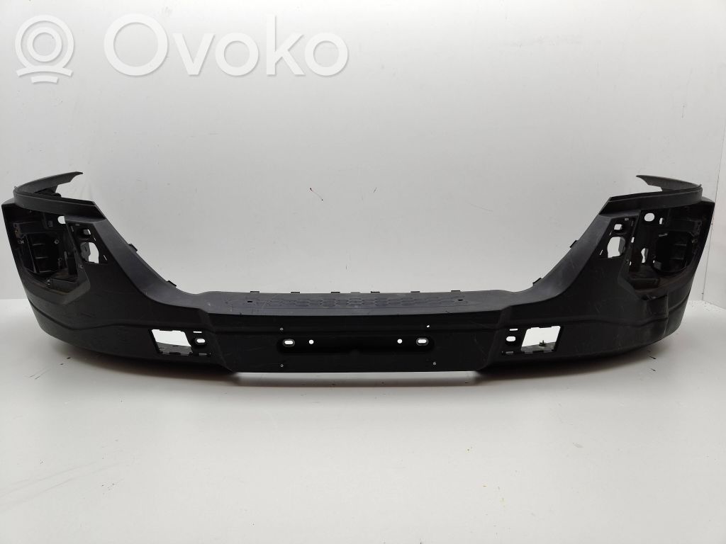 Iveco Daily 6th gen Parachoques delantero 