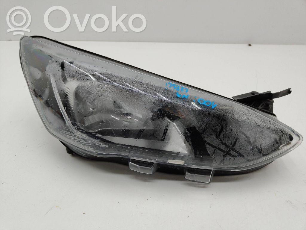 Ford Focus Headlight/headlamp 