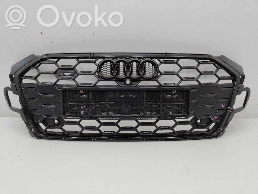 Audi A5 Etusäleikkö 