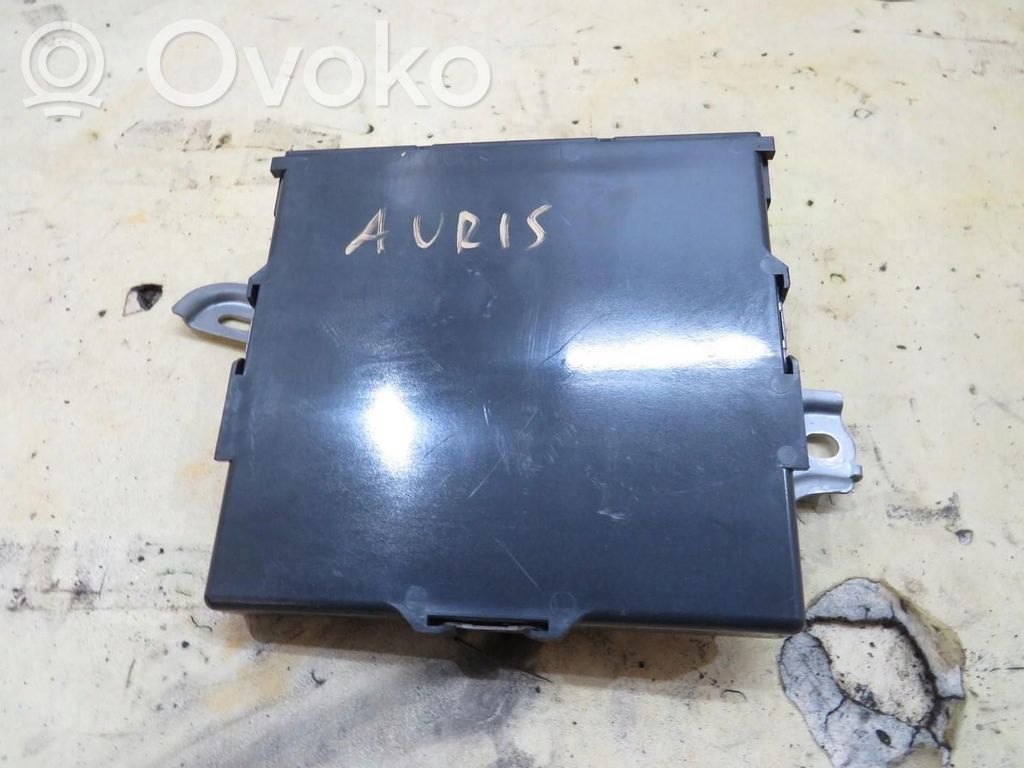 Toyota Auris E180 Bouton poussoir de démarrage du moteur 