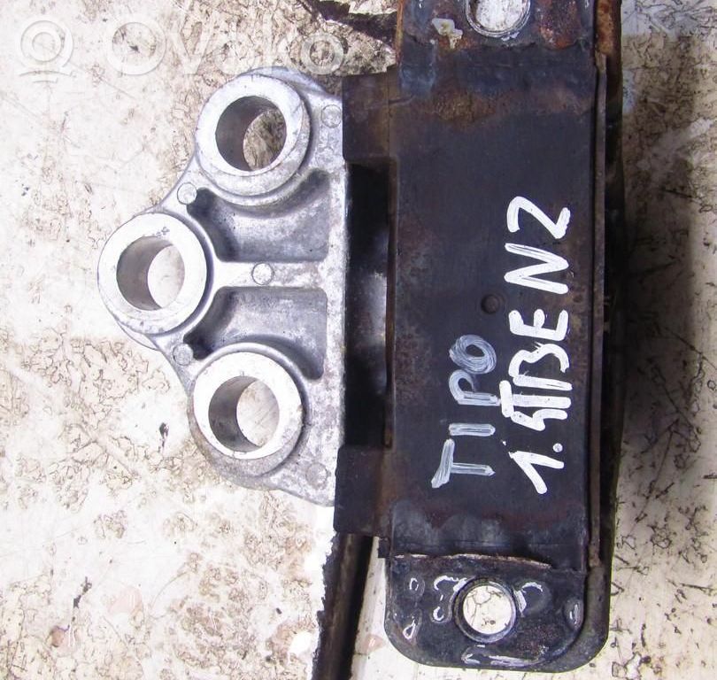 Fiat Tipo Engine mount vacuum valve 