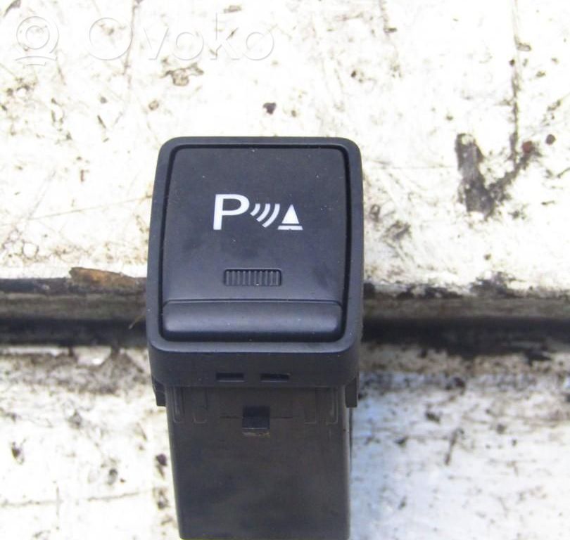 Mazda CX-5 Interruptor del sensor de aparcamiento (PDC) 