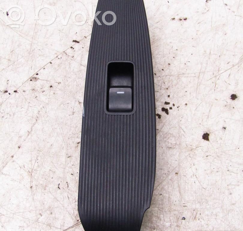 Mazda CX-5 Quarter vent window switch 