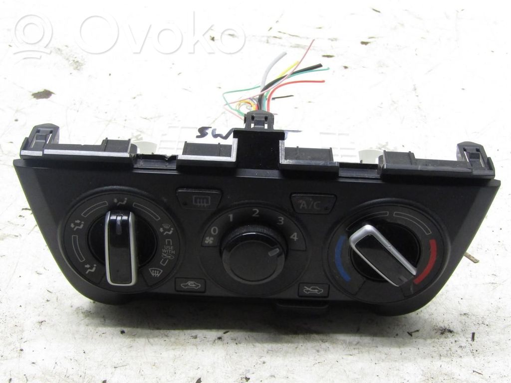 Suzuki Swift III Climate control unit 