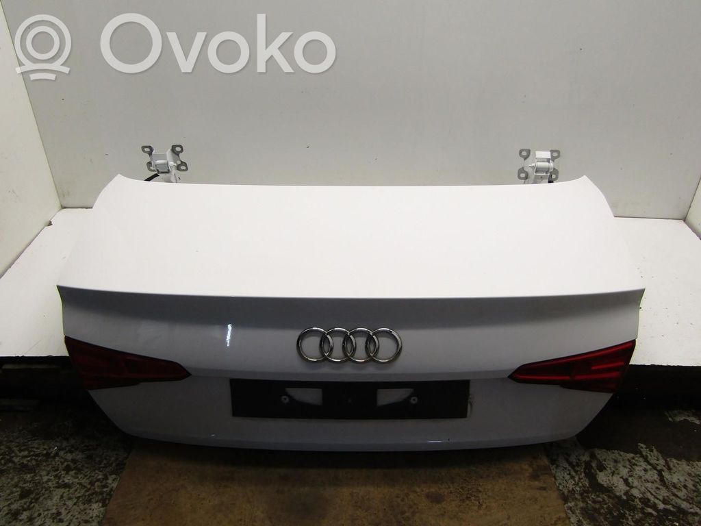 Audi A4 S4 B9 Tylna klapa bagażnika 