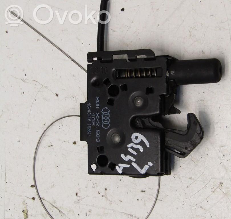Audi A4 S4 B9 Zamek pokrywy przedniej / maski silnika 