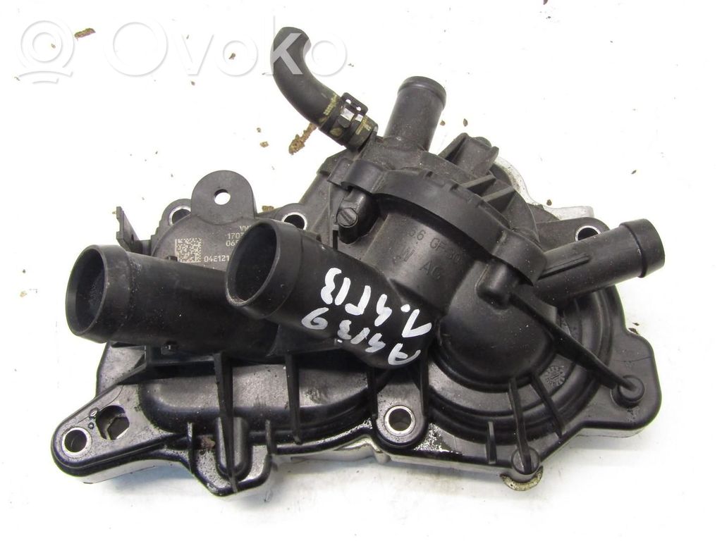 Audi A4 S4 B9 Pompe de circulation d'eau 