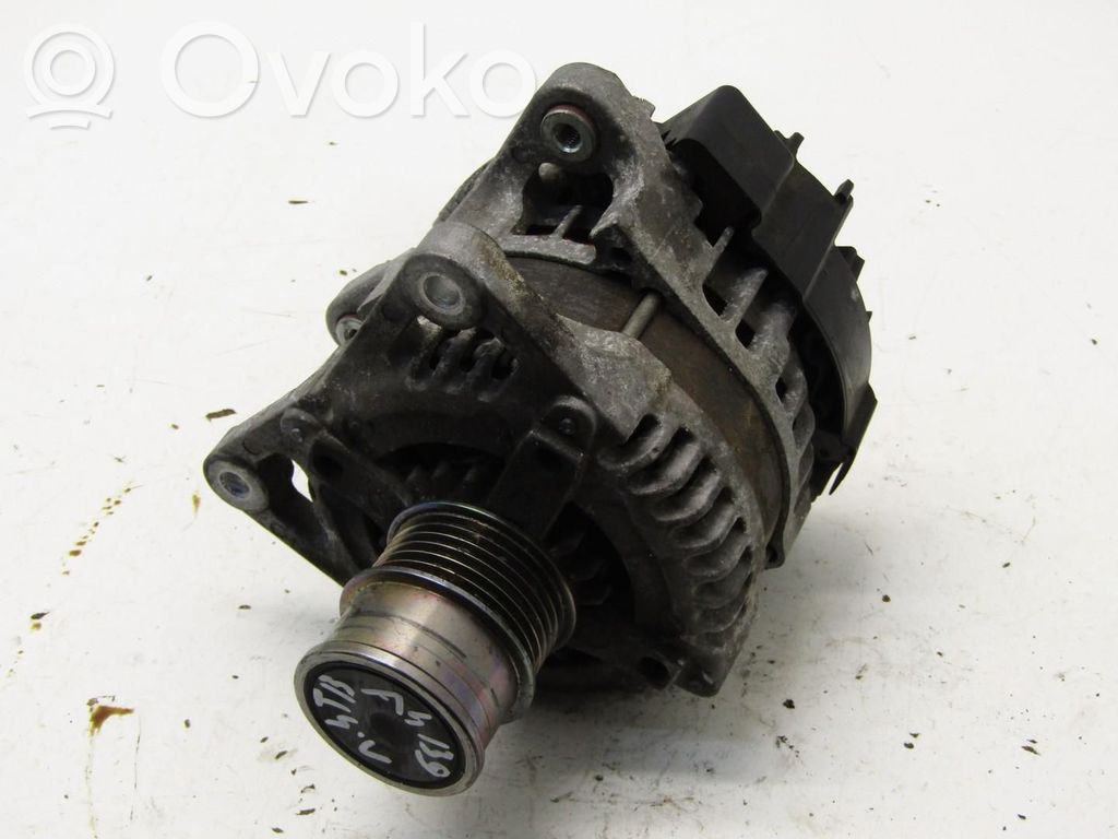 Audi A4 S4 B9 Ģenerators 