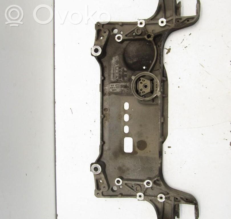 Audi Q3 8U Front axle beam 