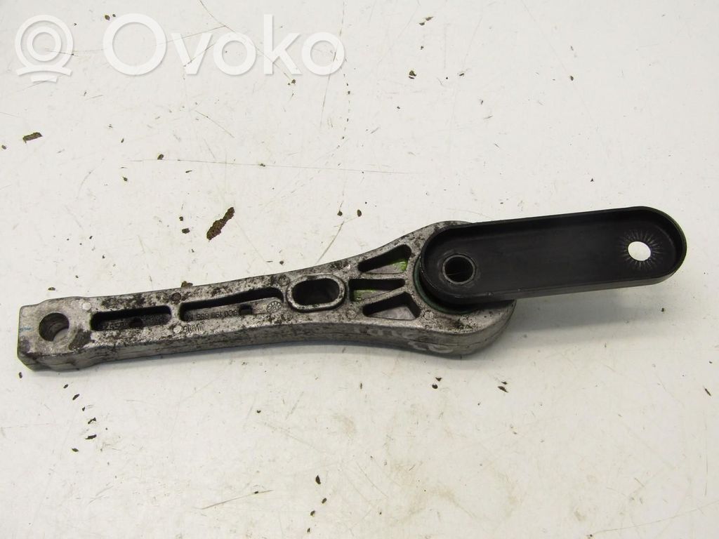 Audi Q3 8U Gearbox mounting bracket 