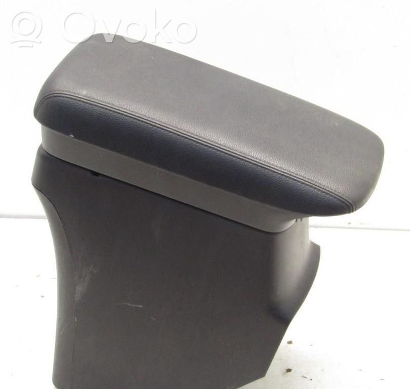 Mitsubishi Outlander Armrest 