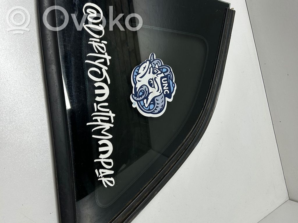 Dodge Challenger Szyba karoseryjna drzwi tylnych 