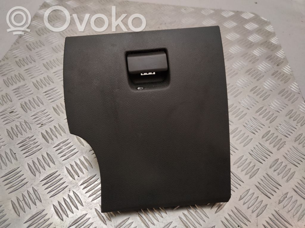 Peugeot 508 Glove box lid/cover 