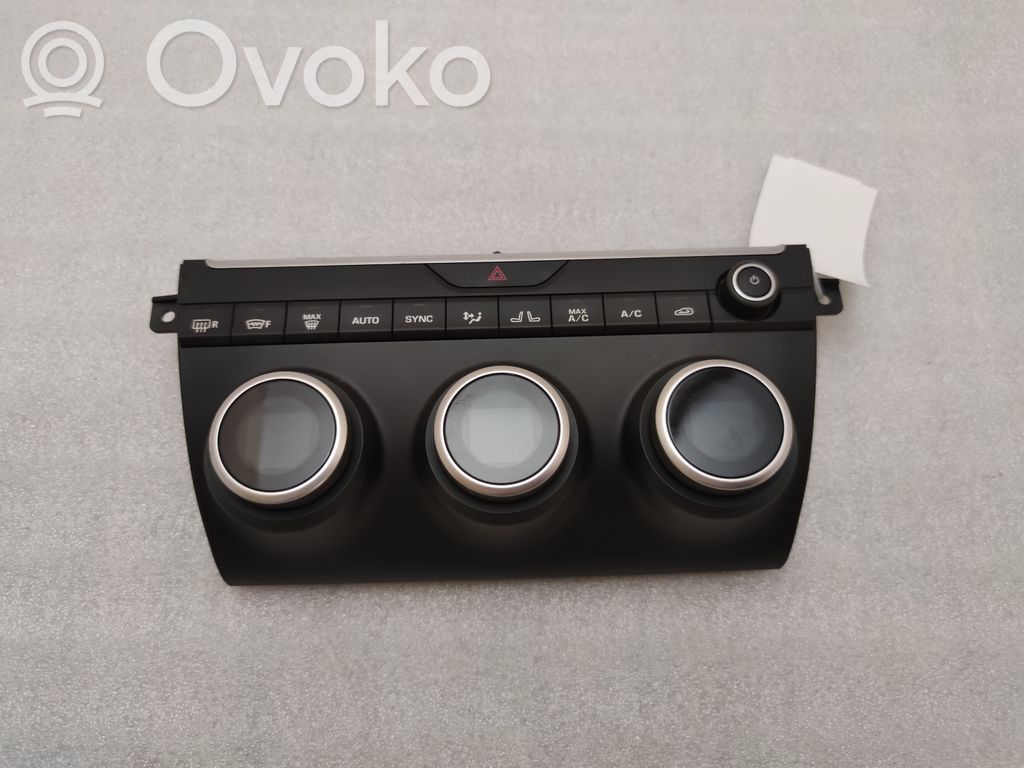 Jaguar E-Pace Climate control unit 