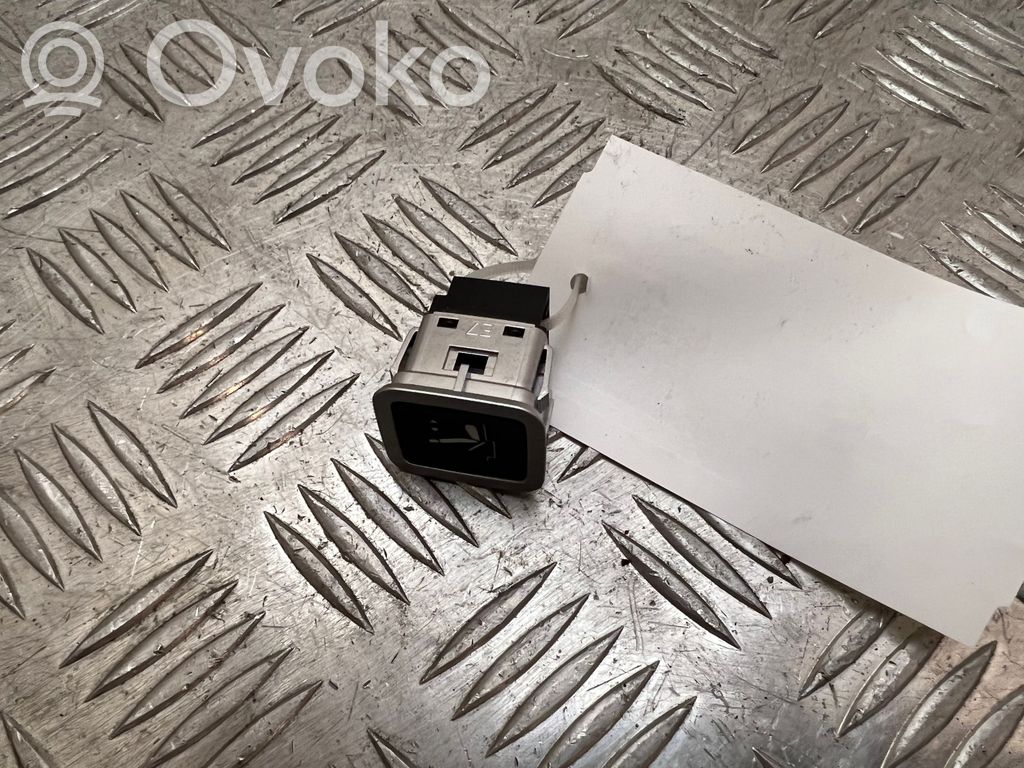 Chrysler Pacifica Seat control switch 