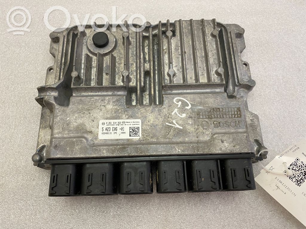 BMW 3 G20 G21 Engine control unit/module 