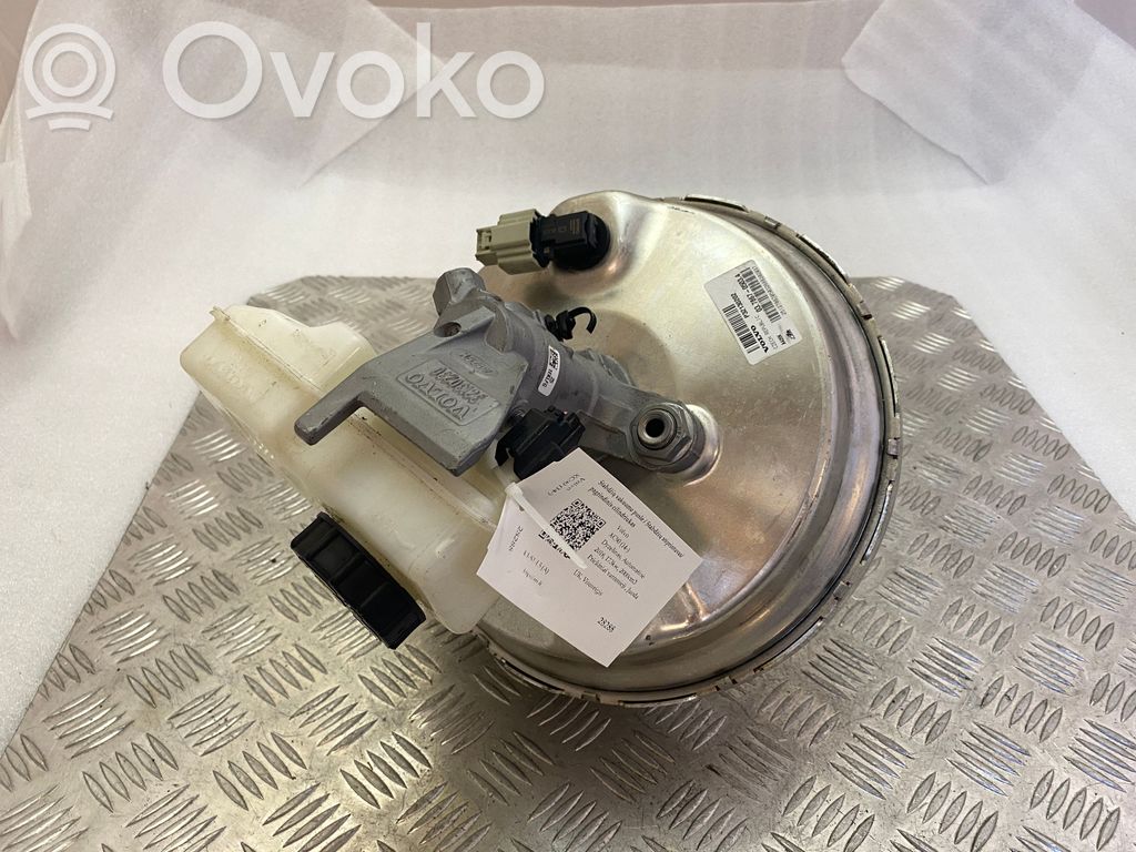 Volvo XC90 Jarrutehostin 