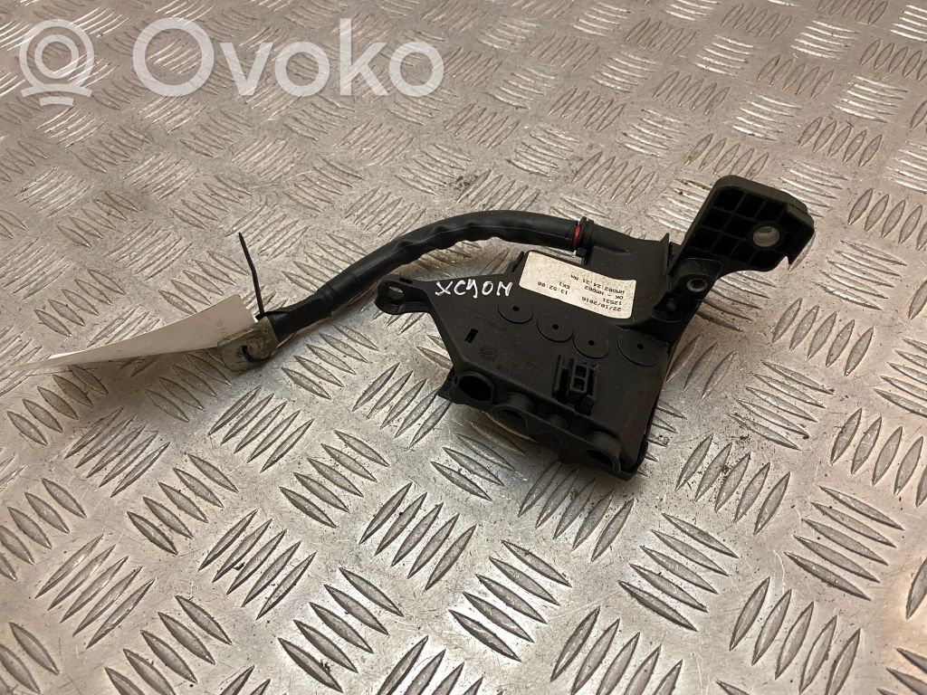 Volvo XC90 Couvercle de boîte à fusibles 