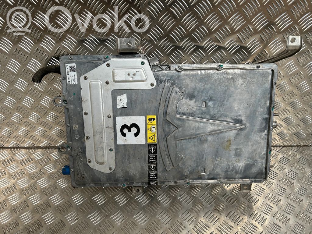 Tesla Model S Inversor/convertidor de voltaje 