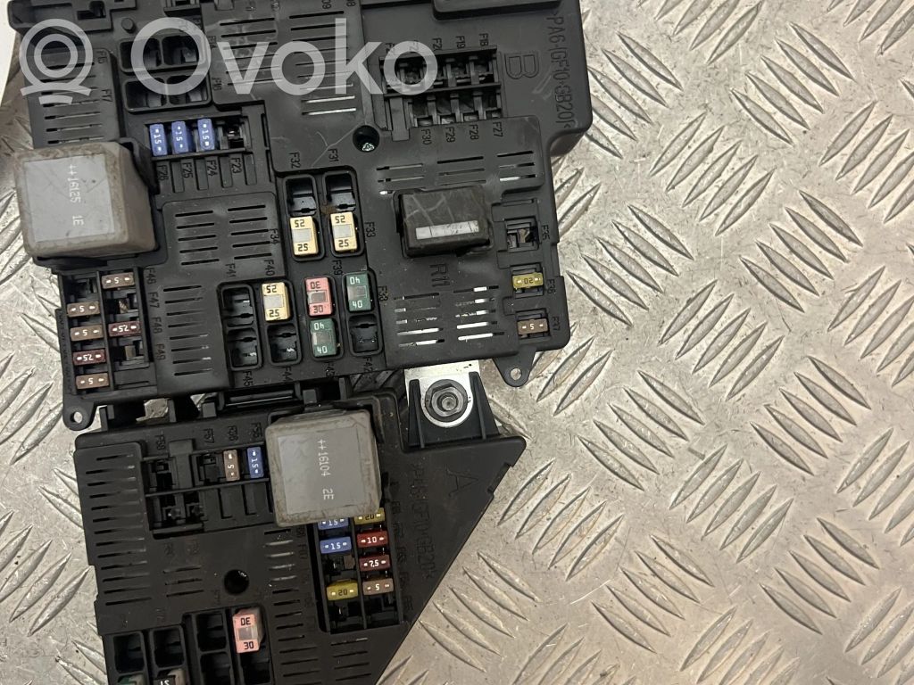 Volvo XC90 Fuse module 