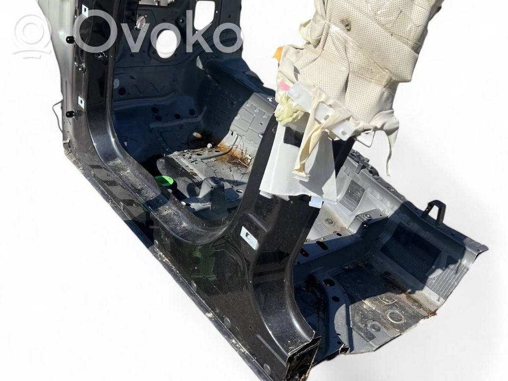Front quarter panel