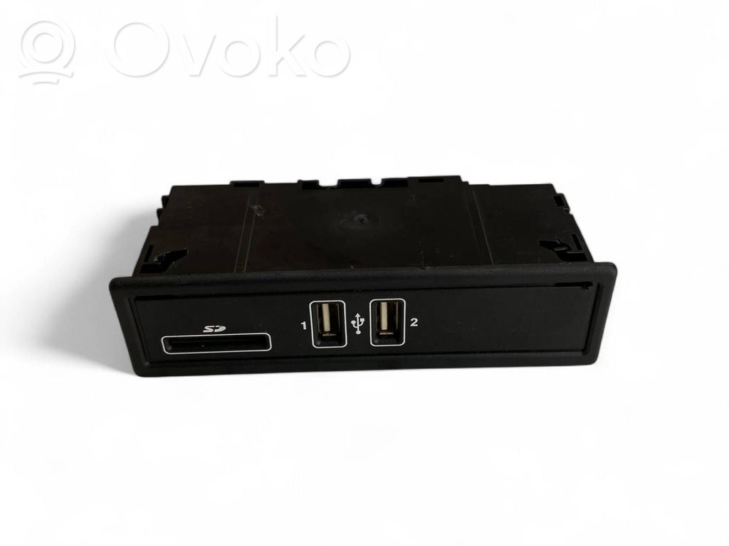 Mercedes-Benz E W213 Enchufe conector USB 