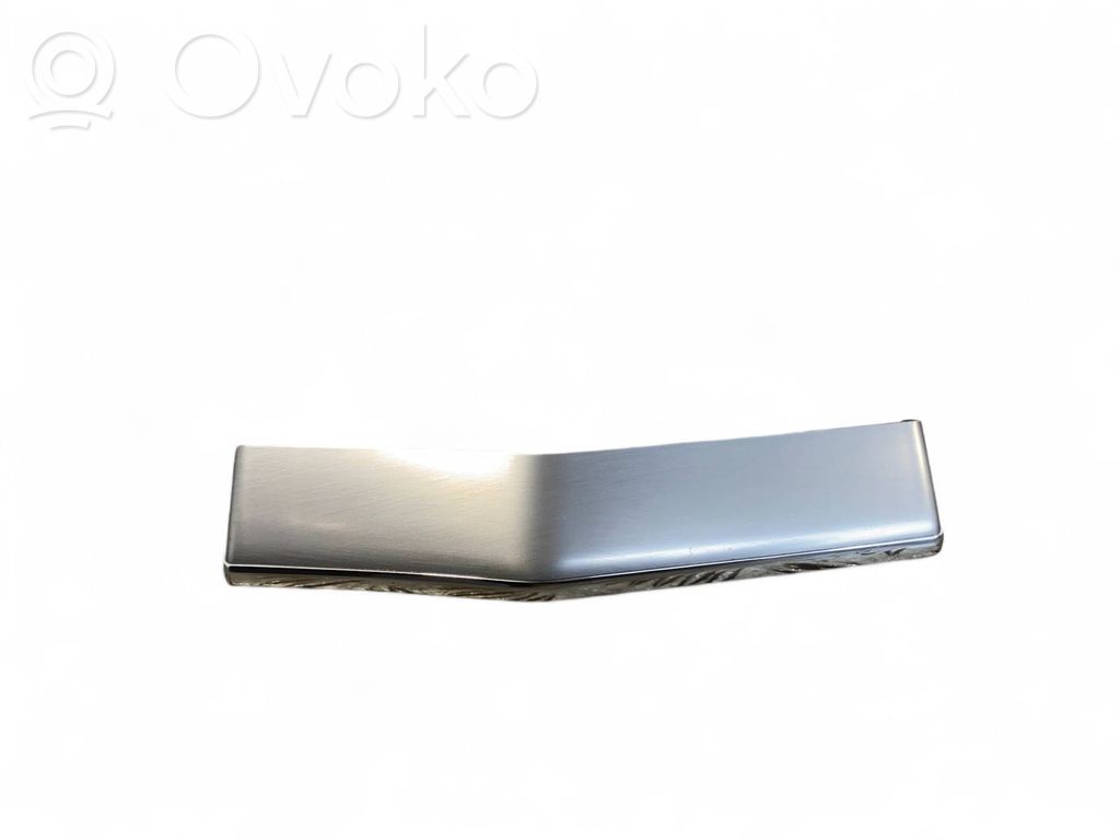 Volvo XC90 Dashboard glove box trim 