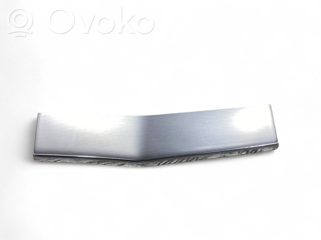 Volvo XC90 Dashboard glove box trim 