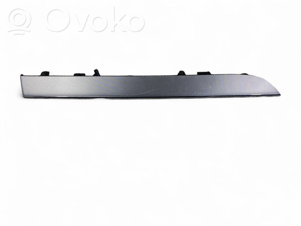 Volvo XC90 Dekoratyvinė apdailos juostelė 