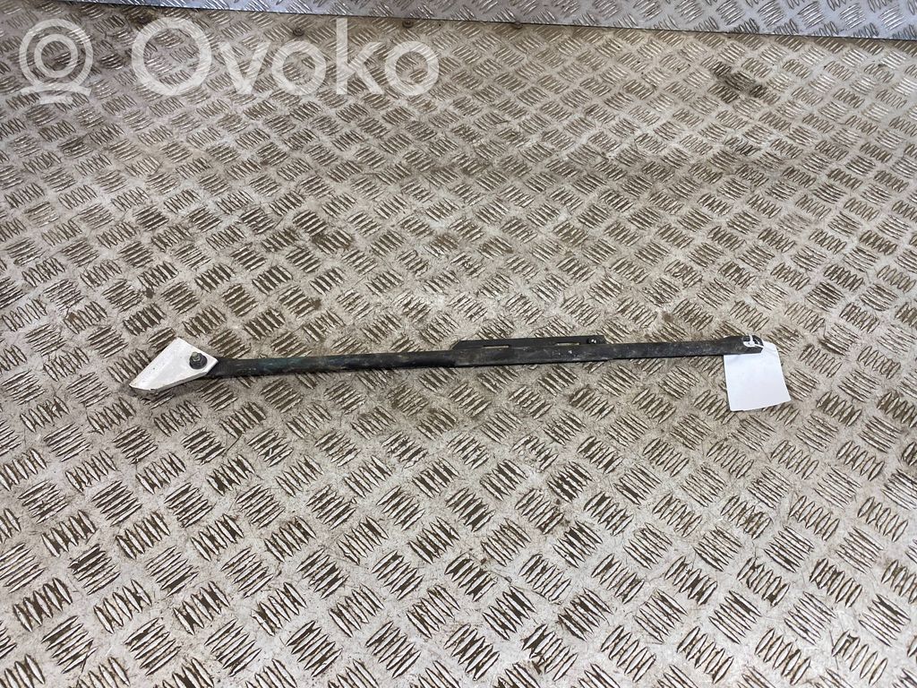 Radiator support slam panel bracket   31387589