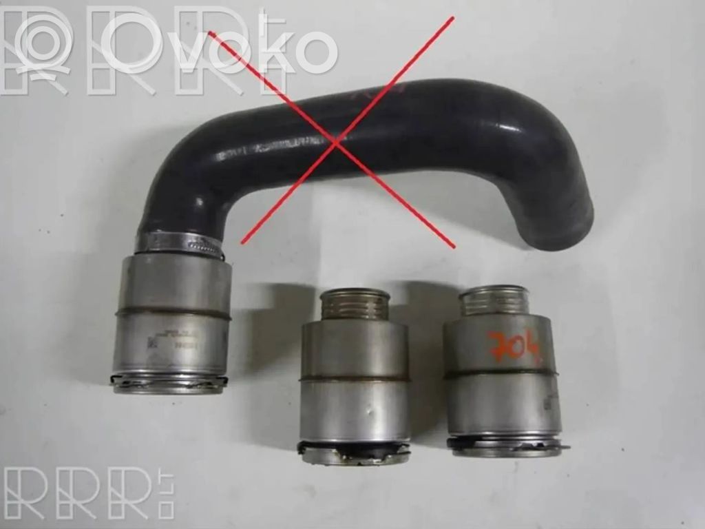 Renault Master III Intake resonator 