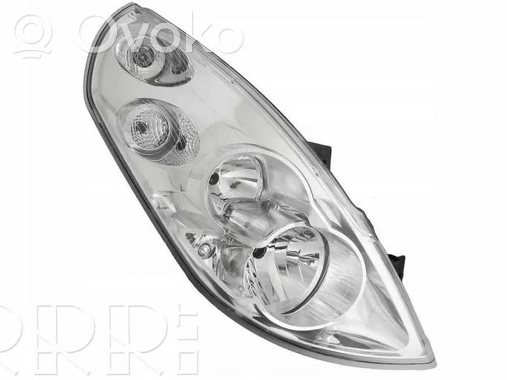 Renault Master III Phare frontale 