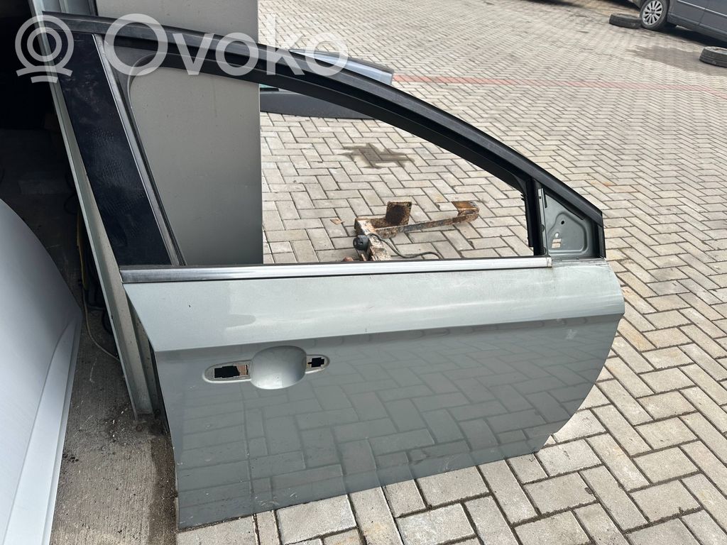 Ford Mondeo MK IV Durvis 