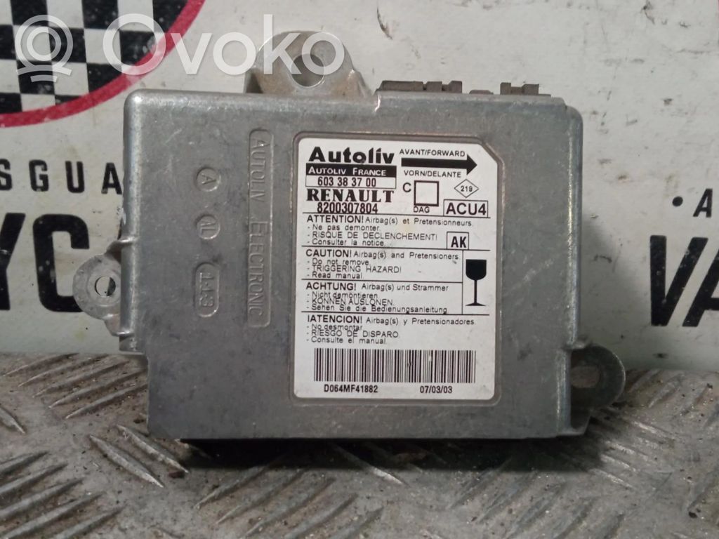 Renault Megane II Airbag control unit/module 