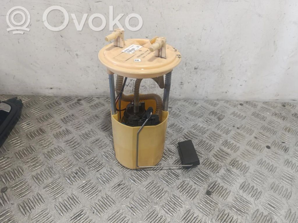 KIA Carens I In-tank fuel pump 