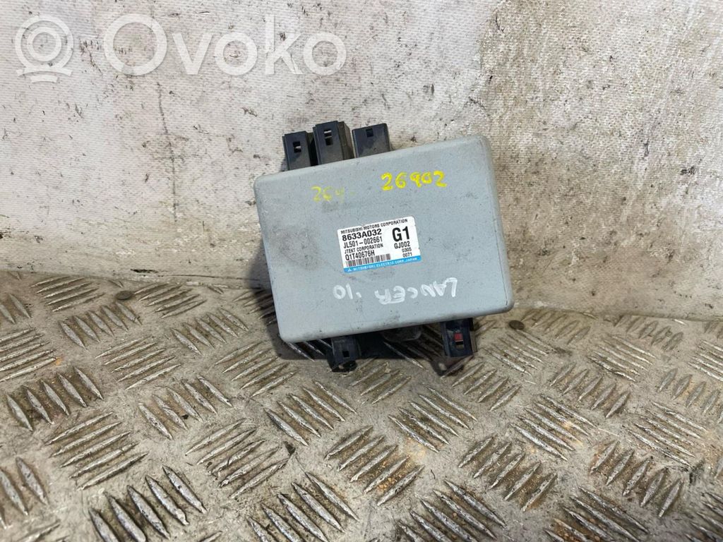 Unidad de control/módulo del motor   8633A032