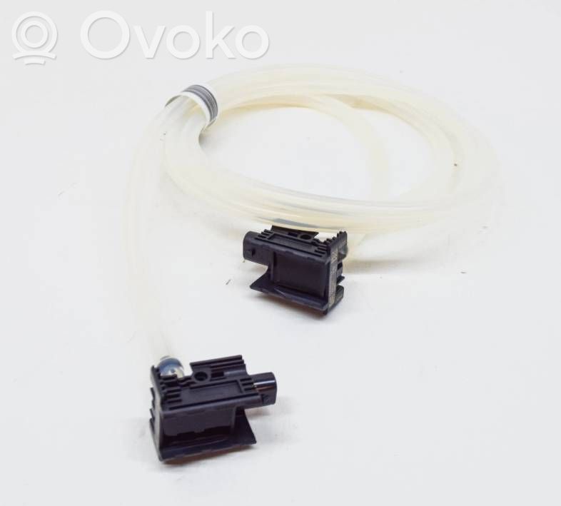 Volkswagen Touareg III Airbag deployment crash/impact sensor 