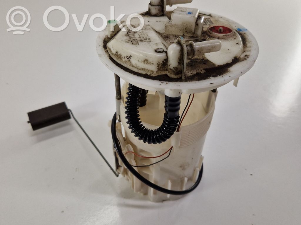 Renault Laguna III Fuel level sensor 