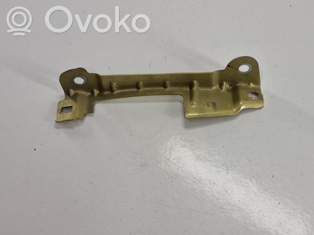 Citroen C4 Grand Picasso Fender mounting bracket 