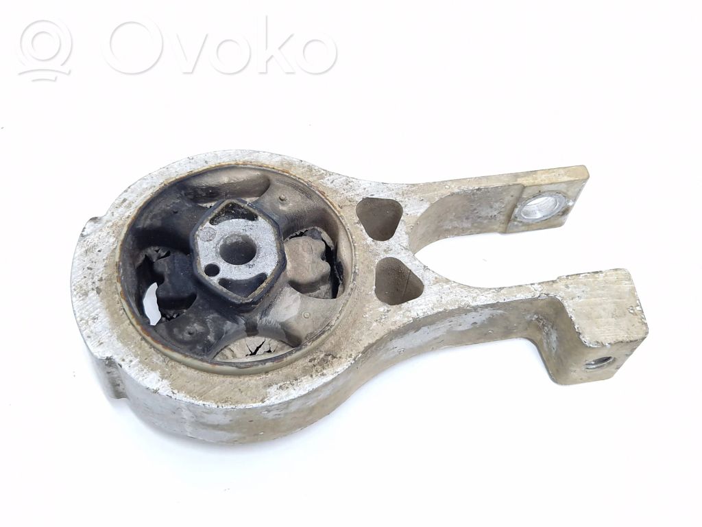 Peugeot 508 Gearbox mounting bracket 