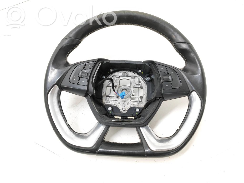 Citroen DS5 Steering wheel 