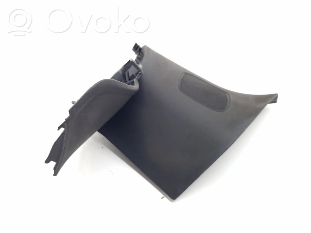 Audi Q3 8U Moldura superior lateral del asiento trasero 