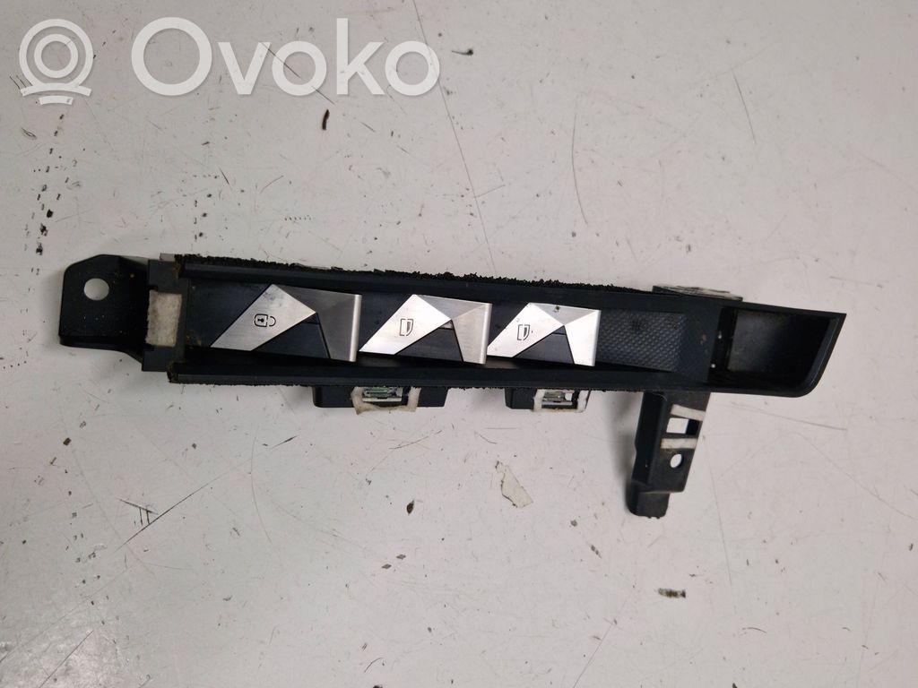 Citroen DS7 Crossback Electric window control switch 