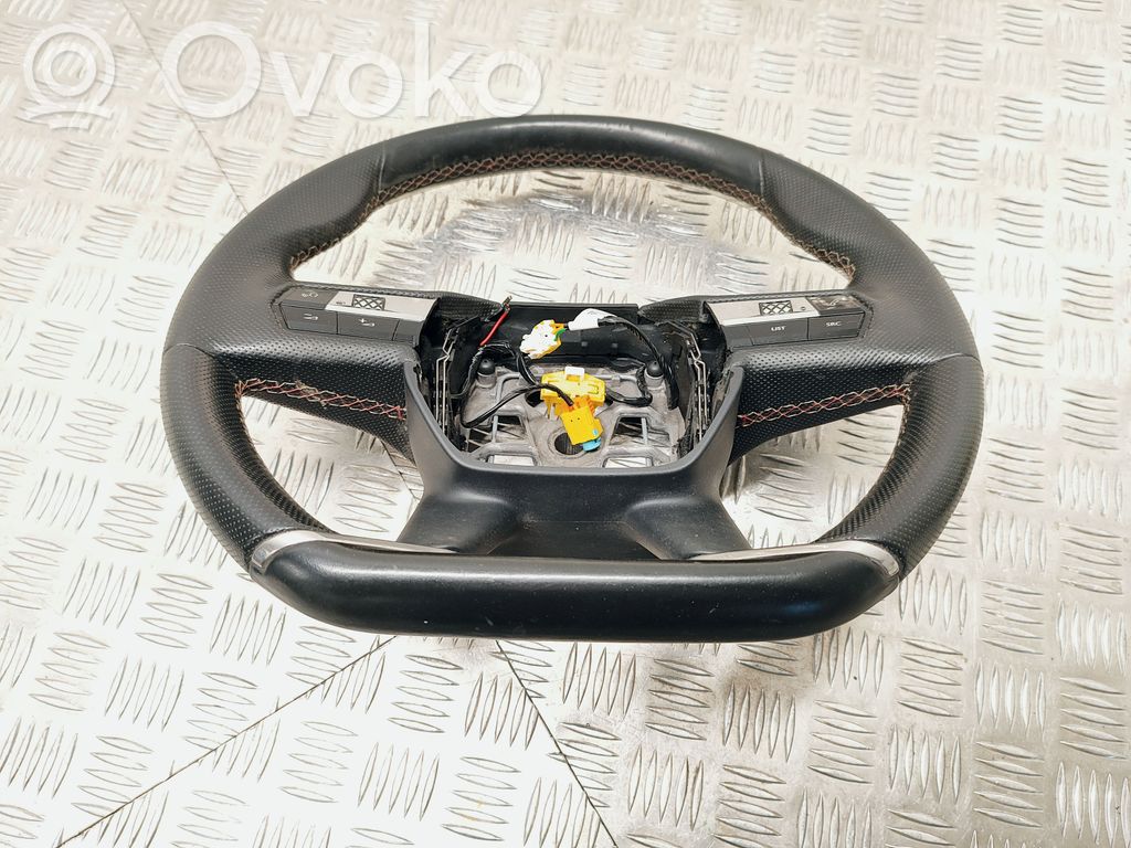 Citroen DS7 Crossback Ohjauspyörä 